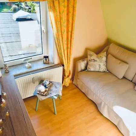 Landjaegerhaus Am Suedstrand - Wohnung 1 + 3 Wyk auf Föhr Extérieur photo